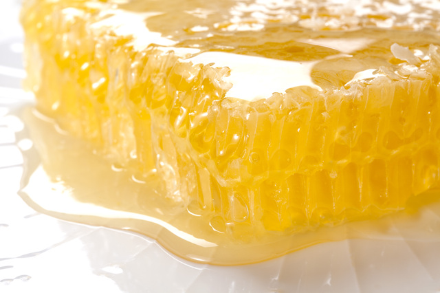 100%天然非加熱の生はちみつ